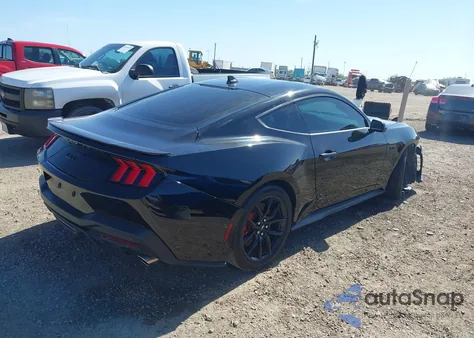 2025 Ford Mustang Gt Fastback z USA, uszkodzony, nr VIN 1FA6P8CF7S5403506